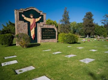 Terreno / Lote , Zapopan · Terreno en Recinto de La Paz (Jardín Funeral)