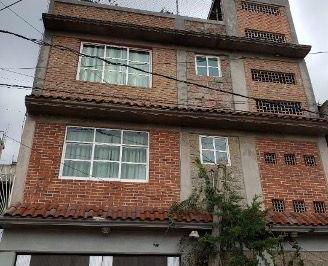 Casa de 6 habitaciones, Naucalpan de Juárez · Venta de Casa Naucalpan, Lomas de Chamapa