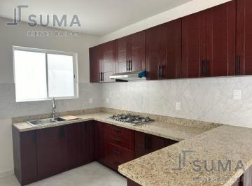 Casa · 196m² · 3 Recámaras · 2 Estacionamientos · Casa en Venta en Col. Nuevo Aeropuerto, Tampico Tamaulipas.