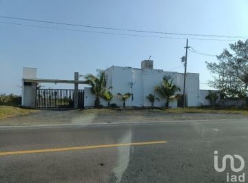 Terreno / Lote · 200m² · Terreno Suburbano en Venta, Lote 5, Playa Mercy, Localidad Buen País, Alvarado, Veracruz.