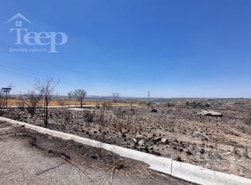 Terreno / Lote · 892m² · Terreno en Venta