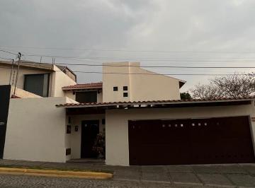 Casa en condominio de 4 habitaciones, Cuernavaca · Casa en Renta Fracc Burgos Bugambilias Cuernavaca, Morelos