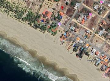 Terreno / Lote · 270m² · Terreno en Venta Cerca del Mar en Playa Larga