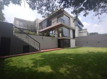 Casa · 700m² · 4 Recámaras · 8 Estacionamientos · Casa Nueva en Rancho San Juan, Atizapan