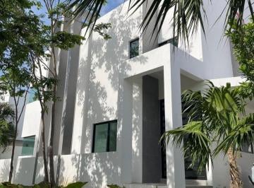 Casa · 323m² · 3 Recámaras · Casa en Aqua Residencial