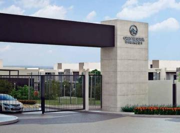 Casa en condominio de 3 habitaciones, Monterrey · Vendo Casa en Gran Reserva Cumbres Pirineos! 204