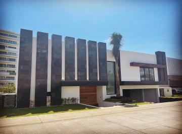 Casa · 547m² · 5 Recámaras · 3 Estacionamientos · Casa en Punta Tiburón Marina 7