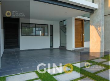 Casa · 278m² · 4 Recámaras · 2 Estacionamientos · Casa en Venta en La Primavera Culiacán