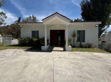 Casa de 3 habitaciones, Zapopan · Casa un Nivel con Amplio Terreno en Hacienda Monticello Colotlan