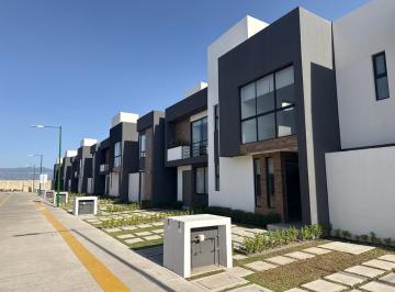Casa · 124m² · 3 Recámaras · 2 Estacionamientos · Casa en Venta en San Mateo Atenco