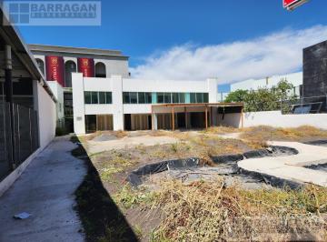 Local comercial · 960m² · 12 Estacionamientos · Local en Renta en Excelente Ubicación en Paseo de La República