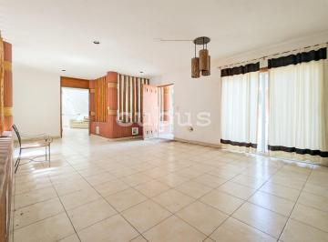Estancia sala comedor · Casa en Condominio en Venta en Burgos Bugambilias, Morelos
