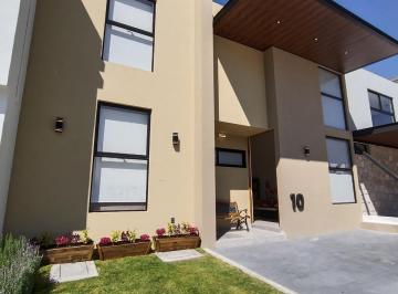 Casa en condominio · 176m² · 3 Recámaras · 3 Estacionamientos · Casa en Venta en Cañadas del Lago con Recamara Principal Planta Baja