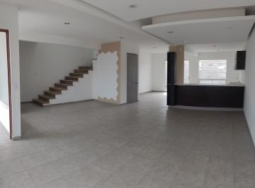 Casa · 186m² · 3 Recámaras · 2 Estacionamientos · Oportunidad Casa en Venta en Cañadas del Arroyo Ideal Para Remodelar