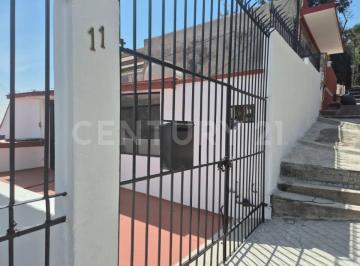 Casa · 190m² · 4 Recámaras · 1 Estacionamiento · Casa en Venta en Vista del Valle, Naucalpan de Juarez, Edo. de México