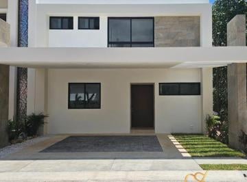 Casa de 4 habitaciones, Benito Juárez · Casa en Venta en Residencial Rio