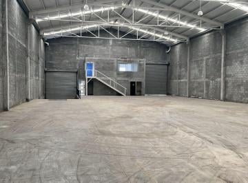 Local comercial · 1000m² · 6 Estacionamientos · Local - Industrial Martel de Santa Catarina