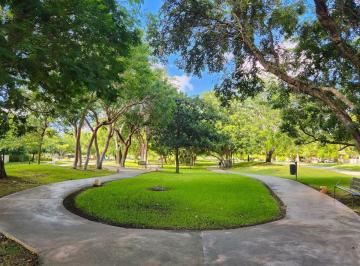 Terreno / Lote , Mérida · Lote Residencial en Venta en Privada Roble, Parque Central - Hi
