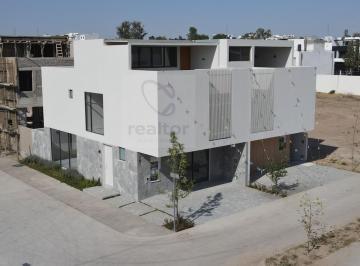 Casa en condominio de 3 habitaciones, Zapopan · Casa en Venta en Zapopan, Jalisco (Coto Nogal)