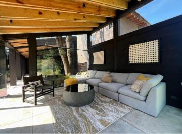 Casa en condominio de 4 habitaciones, Valle de Bravo · Casa en Venta en Condominio en Fraccional