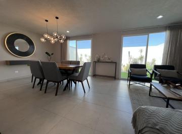 Casa en condominio de 3 habitaciones, Querétaro · Casa de 2 Niveles con 3 Recámaras