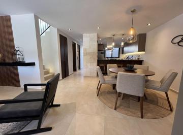 Casa en condominio de 3 habitaciones, Querétaro · Casa de 2 Niveles con 3 Habitaciones en Lomas del Campanario Norte