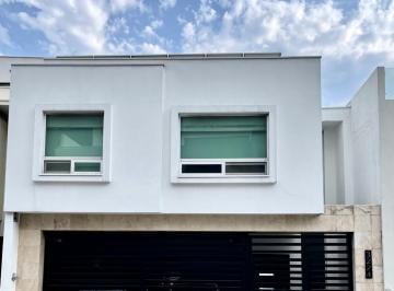 Casa de 3 habitaciones, San Pedro Garza García · Casa Venta Colinas del Valle, Dos Minutos de San Pedro Garza Garcia