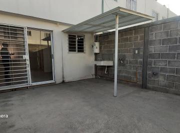 Casa en condominio de 2 habitaciones, El Marqués · Renta Casa 2 Rec Equipada Los Encinos El Marques Queretaro (Aeropuerto)