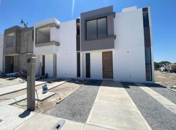 Casa de 3 habitaciones, Querétaro · Casa Santa Alejandra - en Venta en San Sebastián Corregidora