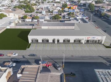 Local comercial · 76m² · 30 Estacionamientos · Local en Ciudad Obregón con Estacionamiento
