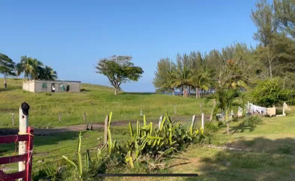 En Venta Terreno Cerca de La Playa en El Morro, Alto Lucero