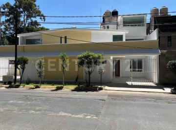 Casa · 292m² · 5 Recámaras · 2 Estacionamientos · Casa en Venta en Colonia Hacienda de Echegaray, Naucalpan, Estado de México
