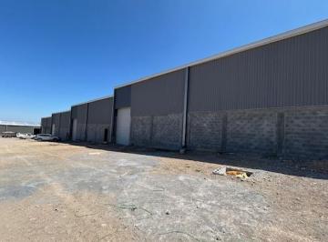 Bodega comercial , Saltillo · Estrena Bodega en Renta Sobre Otilio González