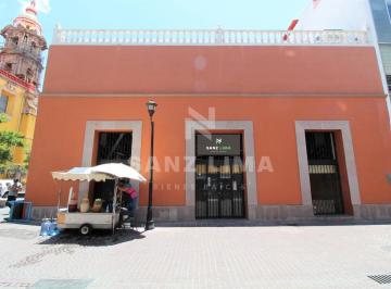 Local comercial , Celaya · El Carmen Esq. Corregidora: Estupendo Local en El Centro de Celaya
