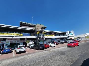Local comercial , Querétaro · Local Comercial en Venta y Renta en El Refugio
