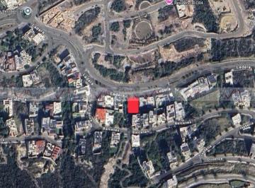 Terreno / Lote · 414m² · 1 Recámara · 1 Estacionamiento · Terreno / Lote en Venta en Residencial Cordillera