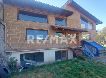 Casa · 321m² · 3 Recámaras · 20 Estacionamientos · Casa en Venta en La Colonia Santiago Yancuitlalpan en Huixquilucan Estado de México - (4)