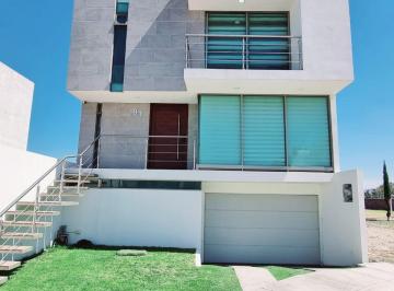 Casa de 4 habitaciones, Pachuca · Casa en Venta en Privadadas de La Herradura Pachuca