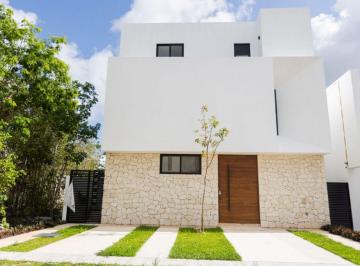 Casa de 3 habitaciones, Benito Juárez · Estrena Casa en Vía Cumbres, Cancún