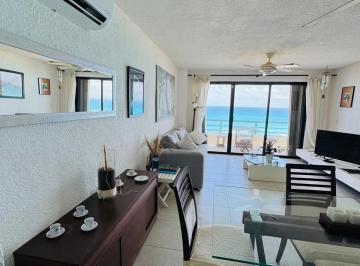 Departamento de 2 habitaciones, Cancún · Venta de Departamento en Playa Marlin