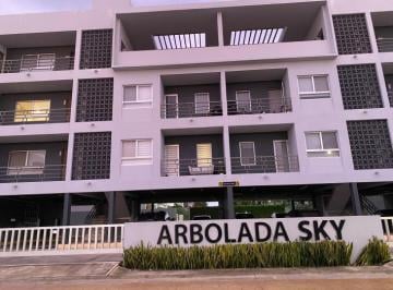 Departamento · 80m² · 2 Recámaras · 1 Estacionamiento · Departamento en Renta en Arbolada, Cancún