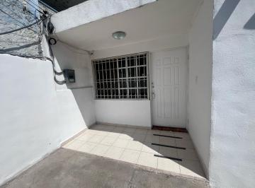 Casa de 3 habitaciones, Santa Catarina · Casa en Renta en Santa Catarina, Nuevo León (Fraccionamiento Lopez Mateos)