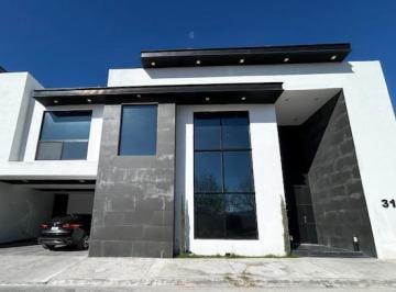 Casa de 4 habitaciones, Saltillo · Casa en Venta en Residencial Torrealta