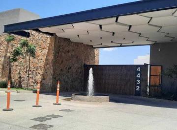 Casa en condominio de 3 habitaciones, Zapopan · Casa en Venta en Zona Real, Coto Sequoia, Zapopan, Jalisco