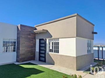 Casa · 76m² · 3 Recámaras · 1 Estacionamiento · Se Vende Casa en Nuevo Desarrollo de 1 Piso por Talamas Camandari