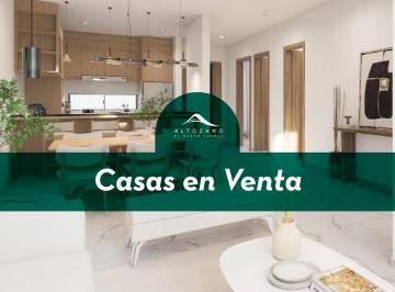 Casa · 98m² · 2 Recámaras · 2 Estacionamientos · Venta de Casas en Altozano