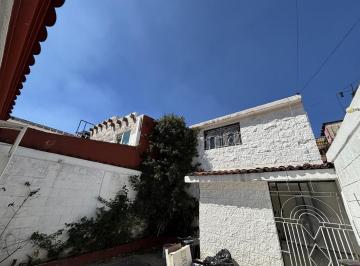 Casa · 140m² · 3 Recámaras · 2 Estacionamientos · Casa en Venta en Villas Santín, Toluca Edo México