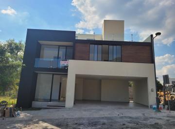 Casa de 4 habitaciones, Monterrey · Casa en Venta en Arboretto en Monterrey Nl