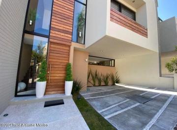 Casa de 4 habitaciones, El Marqués · Casa en Venta con 4 Recámaras con Baño Propio en Zibatá Querétaro
