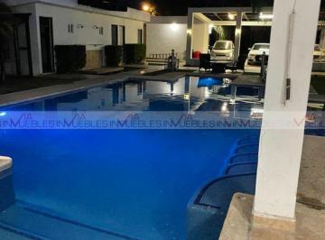 Casa · 741m² · 4 Recámaras · 6 Estacionamientos · Casa en Venta en Condado de Asturias
